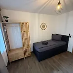 Nr 3 Gemuetliches & Helles Einzelzimmer In Apartment *