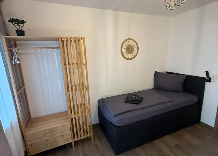 Nr 3 Gemuetliches & Helles Einzelzimmer In Lägenhet *